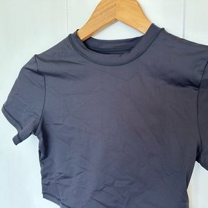 Skims swim crop tshirt rashguard